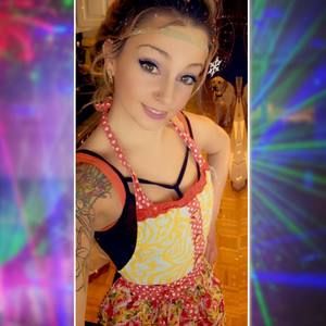 Meet your Posher, Lacey